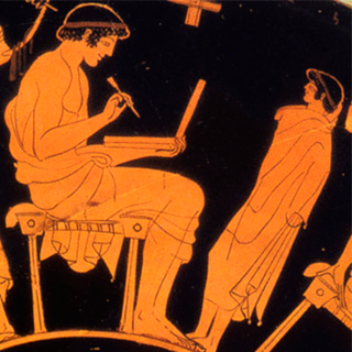 Hombre escribiendo en una tablilla encerada. Vasija del pintor griego Duris, siglo VI a. C..