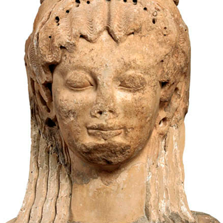 Rostro de cariátide. Museo Arqueológico de Delfos.